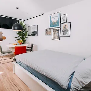 Hanna's With Free Parking Apartman Ljubljana