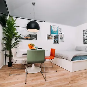 Hanna's With Free Parking Apartman Ljubljana